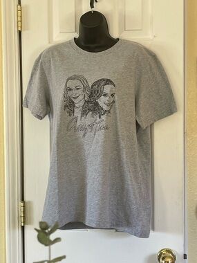 Grey Short Sleeve Graphic Tee with Portrait Design